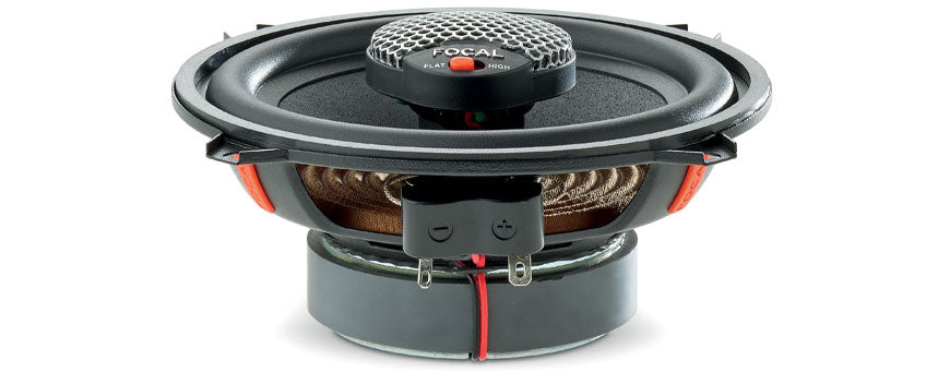 https://media.focal-naim.com/focal/file_manager_files/car/universal/icu-130/60-40-icu130-3-65ef09ef00747.jpg