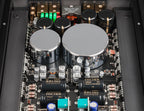 https://www.audiotec-fischer.de/media/image/78/56/d7/BRAX-GRAPHIC-GX2400_Detailaufnahme-ITK3204-V1_1280x987px_15-04-20.jpg