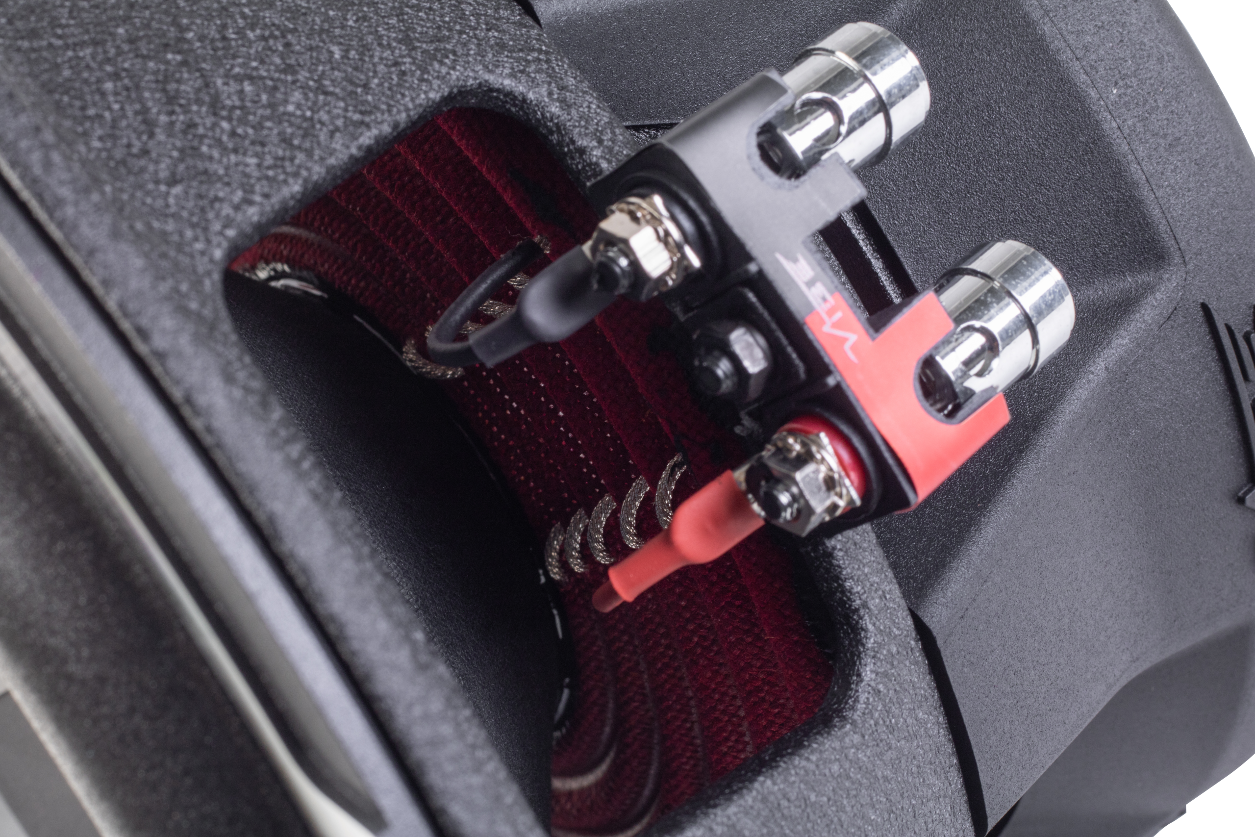 https://vibeaudio.co.uk/wp-content/uploads/2025/02/SLICK10D2-V3-CLOSE-UP-4-scaled.png