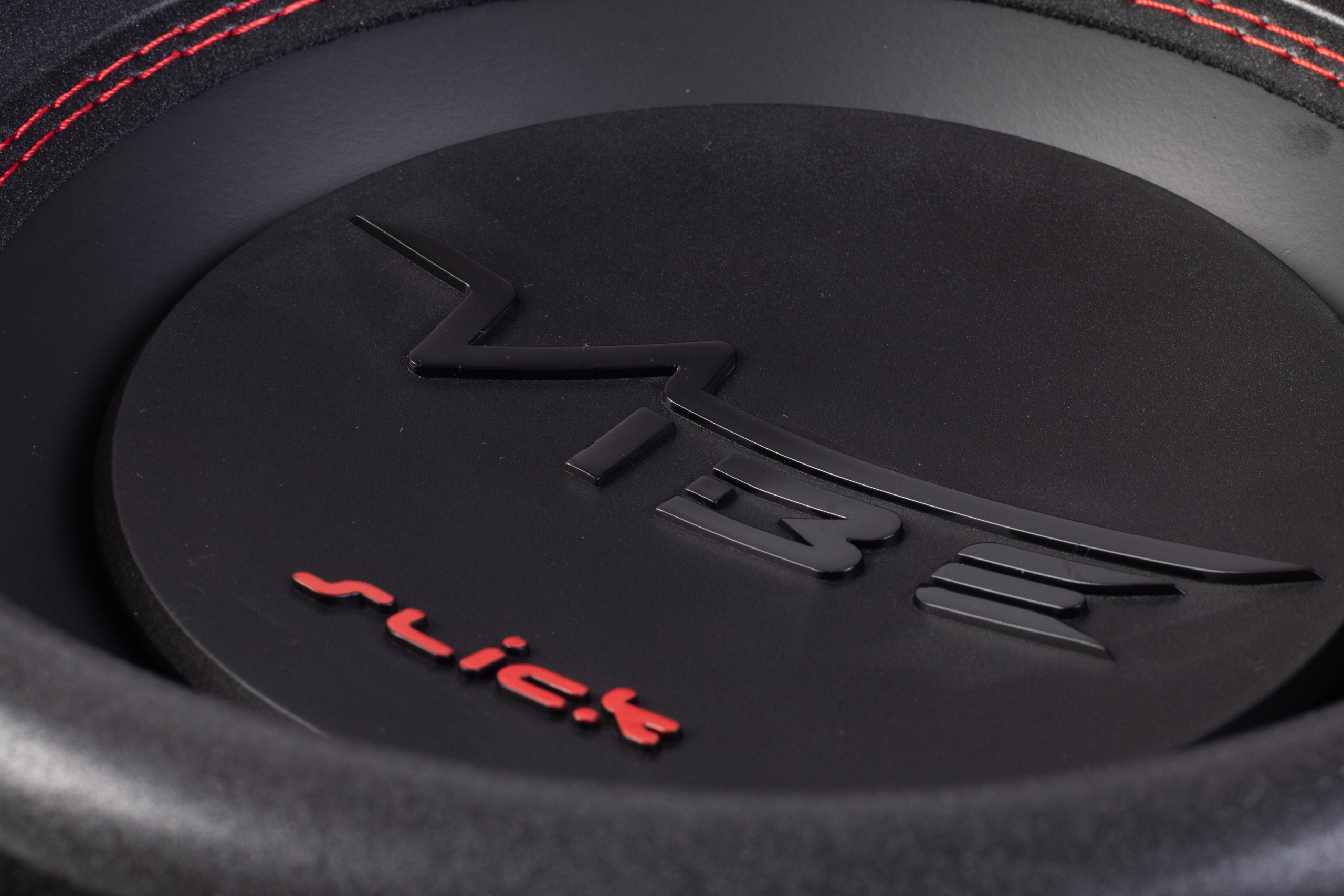 https://vibeaudio.co.uk/wp-content/uploads/2025/02/SLICK10D2-V3-CLOSE-UP-6-scaled.png
